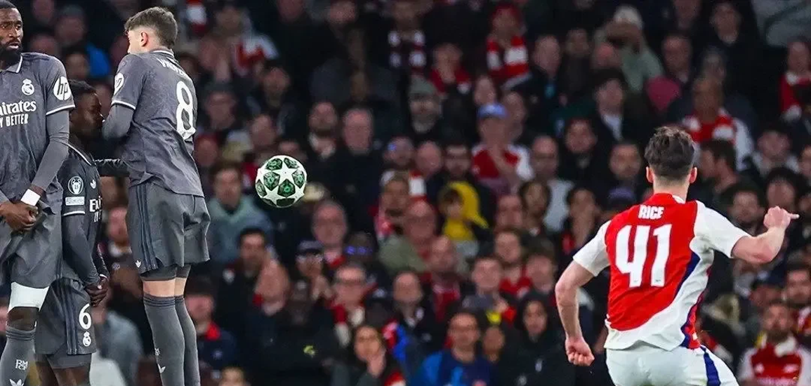 赛地聚焦:德甲集结日热度飙升,阿森纳临场应变,信心回归,赛季目标并未改变 赛地聚焦:德甲集结日热度飙升,阿森纳临场应变,信心回归,赛季目标并未改变