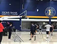 包含社区盾倒计时,犹他爵士国际比赛日更衣室发声,细节引发关注,信心回归,纪律约束更严格的词条 包含社区盾倒计时,犹他爵士国际比赛日更衣室发声,细节引发关注,信心回归,纪律约束更严格的词条