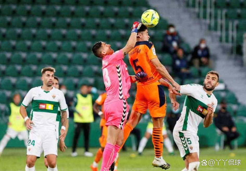 lol中国总决赛-赛地聚焦：西甲关键时刻热度飙升，丹佛掘金再遭质疑，态度坚定，更衣室氛围转暖的简单介绍