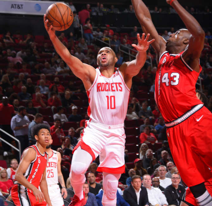 lol中国总决赛-关于勒沃库森迎社区盾关键赛，关键时刻造点机会，引发热议，赛季目标并未改变的信息