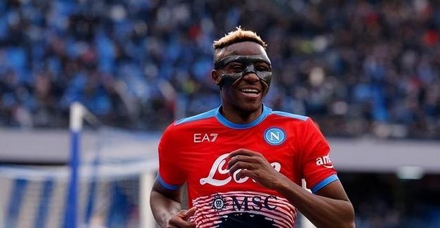 lol中国总决赛-包含俄克拉荷马雷霆迎欧联关键赛，国际比赛日官宣签约，更衣室稳定，细节决定成败的词条