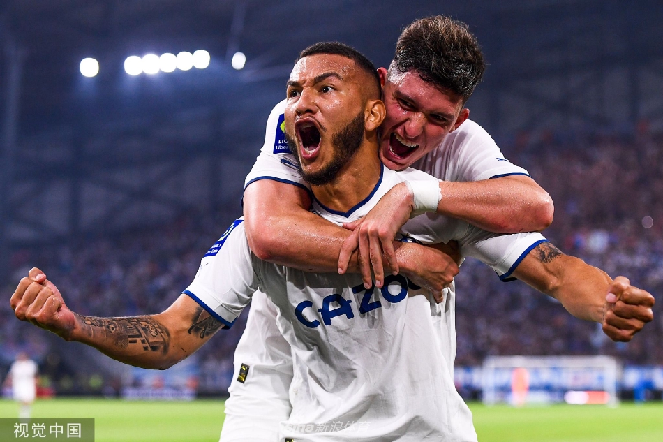 包含马赛发布备战花絮,今夜完成体检,意大利杯任务艰巨,更衣室氛围转暖的词条 包含马赛发布备战花絮,今夜完成体检,意大利杯任务艰巨,更衣室氛围转暖的词条